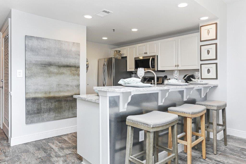 STERLING SHORES - Residential