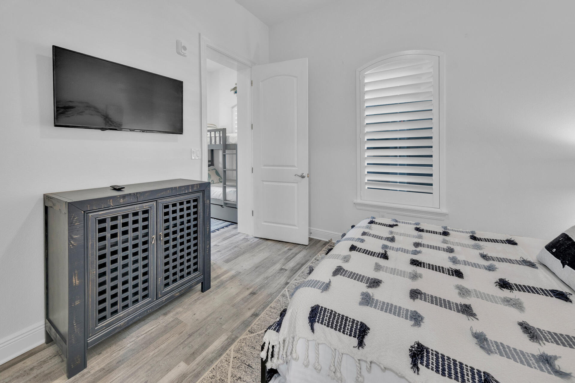 GULF PLACE RESIDENCES - Residential