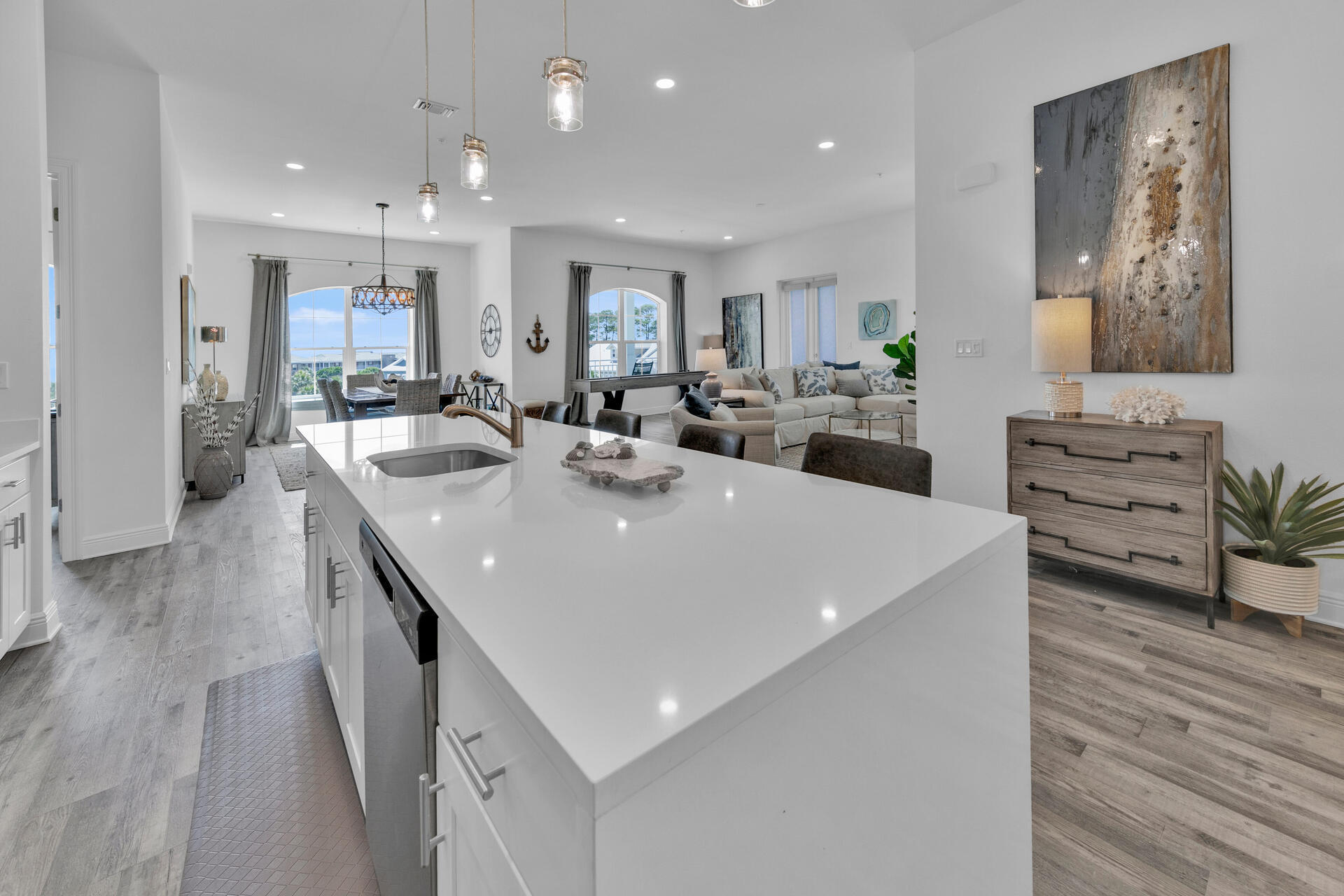 GULF PLACE RESIDENCES - Residential