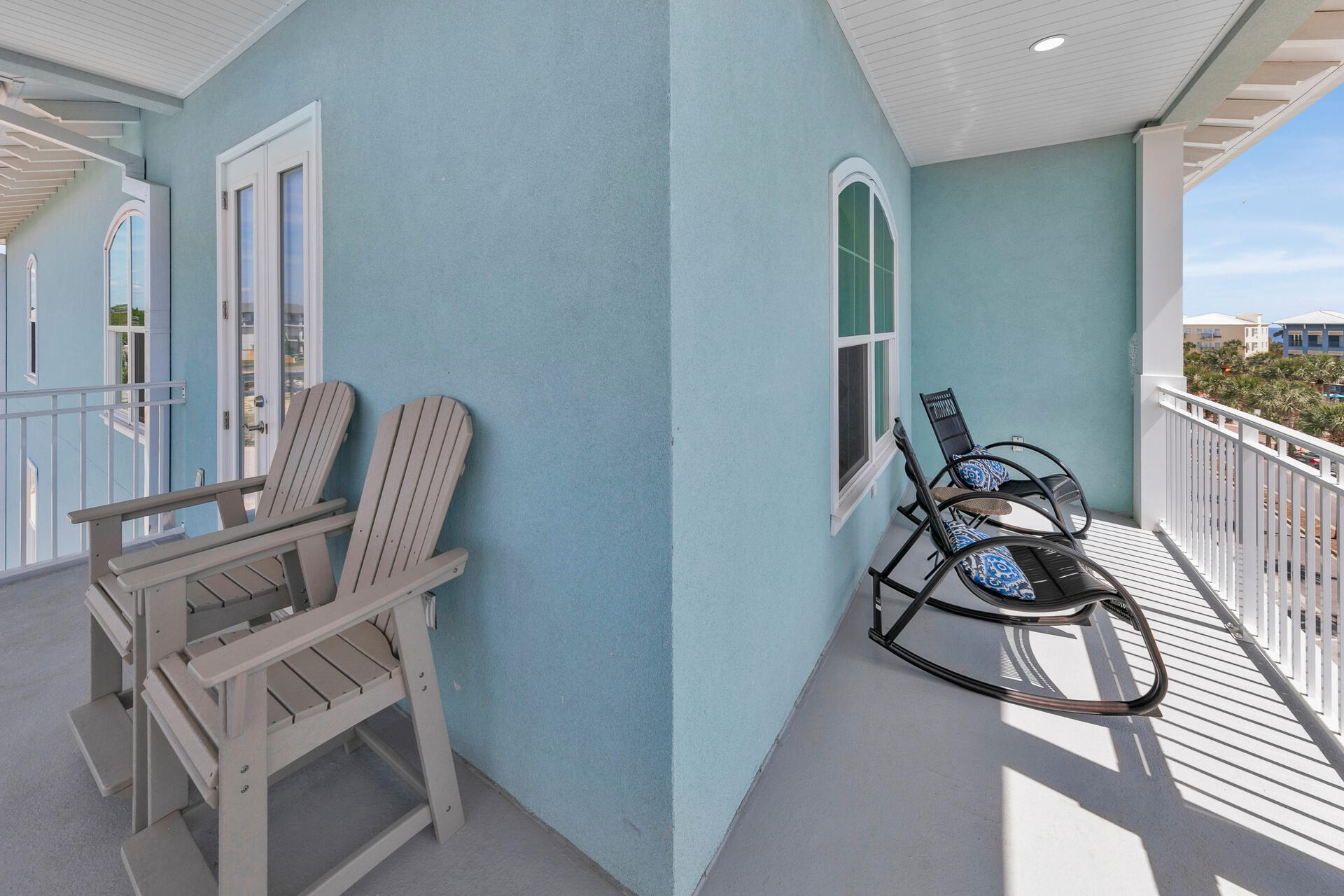 GULF PLACE RESIDENCES - Residential