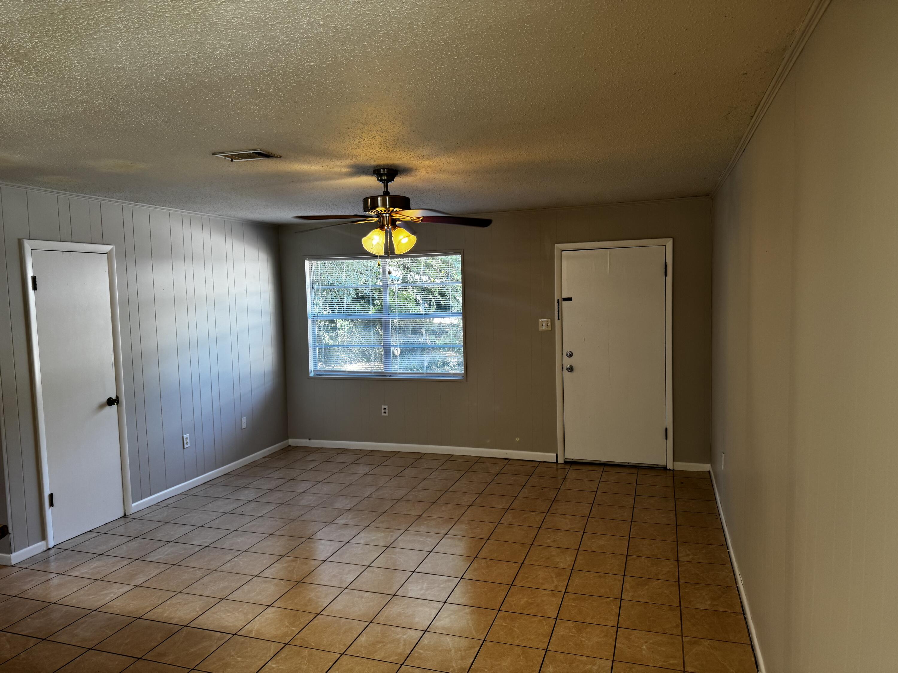 CALHOUN S/D TO DESTIN - Residential Lease