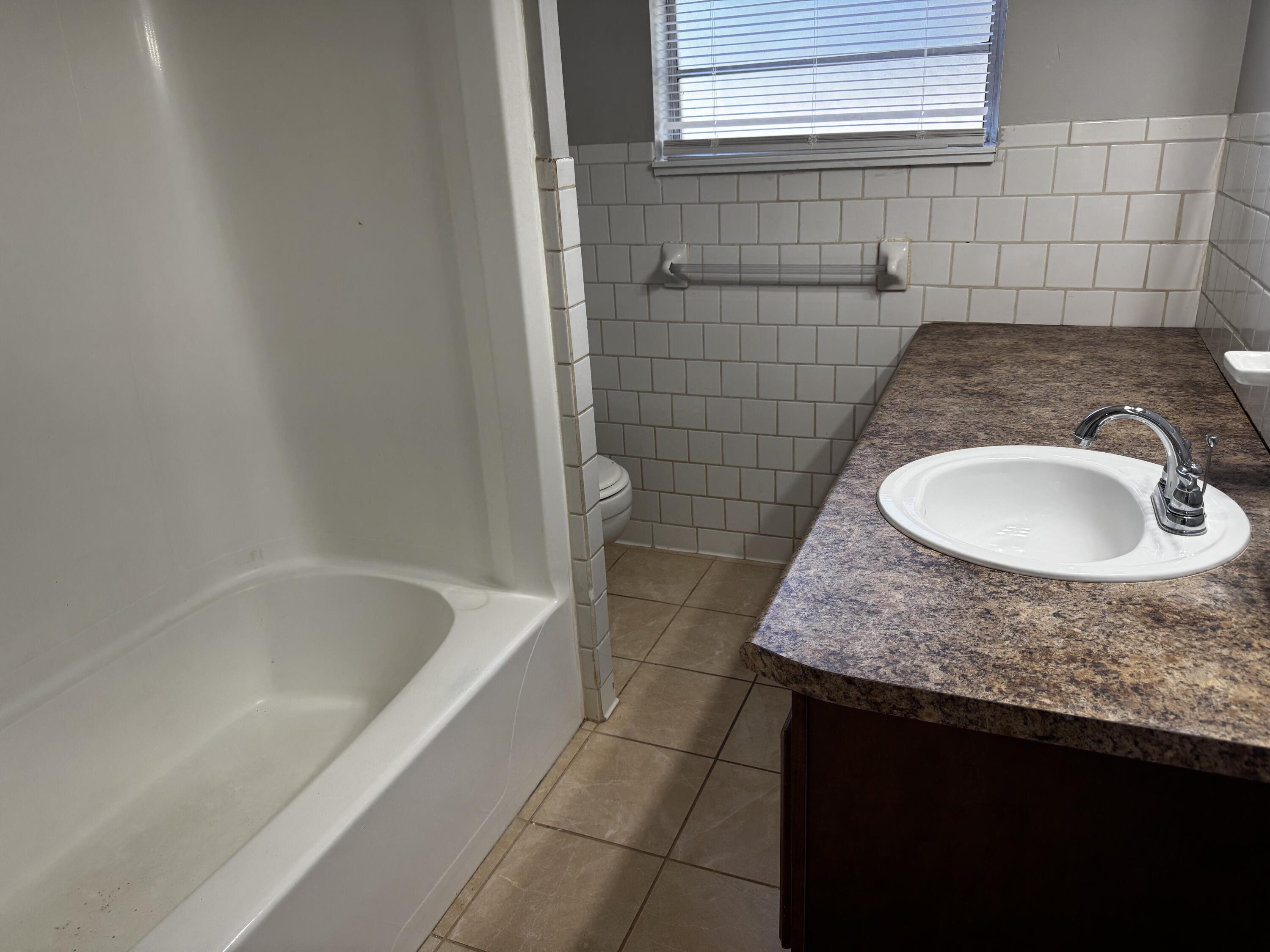 CALHOUN S/D TO DESTIN - Residential Lease