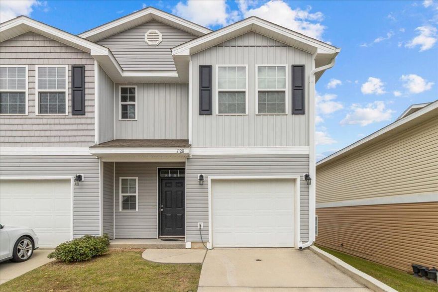 3 bed 3 bath townhome in the Iron Horse Community.  This end unit home is available for new owners. This is a wonderful investment opportunity as well as a low maintenance home.  Centrally located in Crestview, this home is near schools, shopping and Eglin AFB. The Main living areas, one bathroom, and single car garage are downstairs. The floor plan is open.  In the kitchen you will enjoy the beautiful cabinetry and eat at bar.  Upstairs are three large bedrooms with so much closet space.  The master  has a private bath and generous walk-in closet.  This opportunity won't last long.