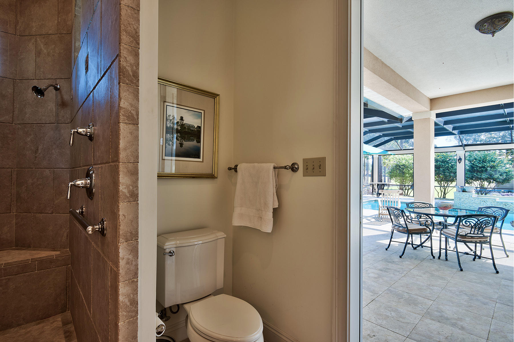 BAYTOWNE AVENUE - Residential