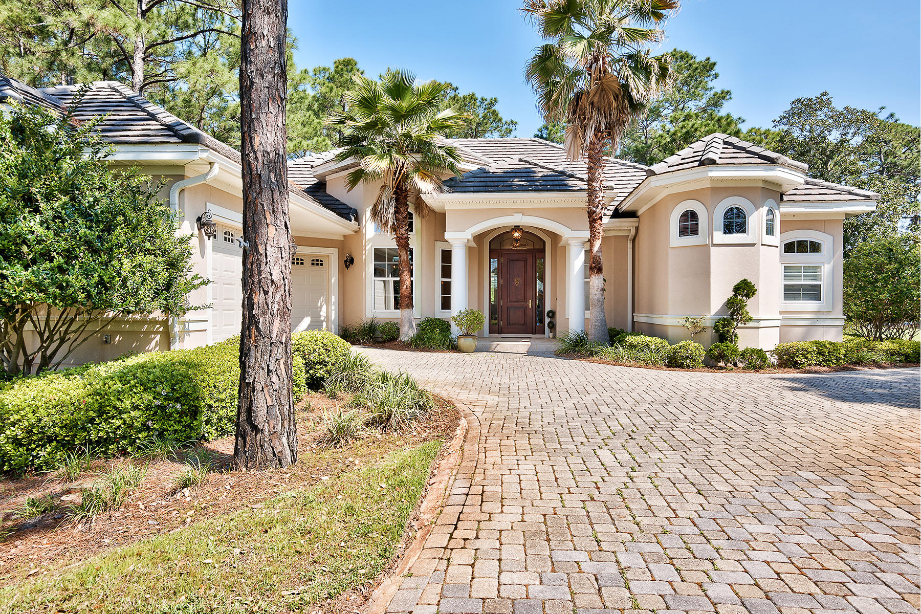 BAYTOWNE AVENUE - Residential