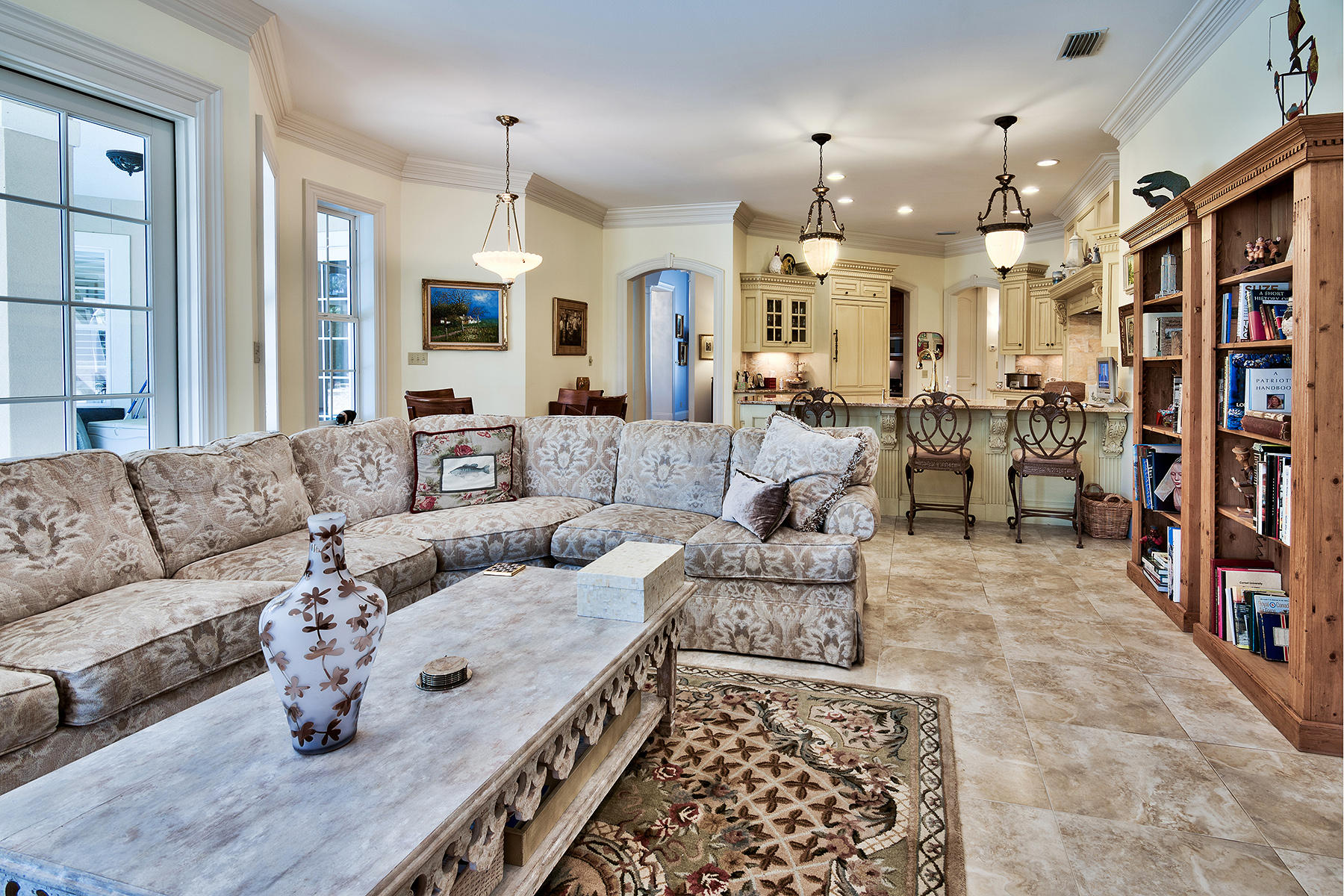 BAYTOWNE AVENUE - Residential