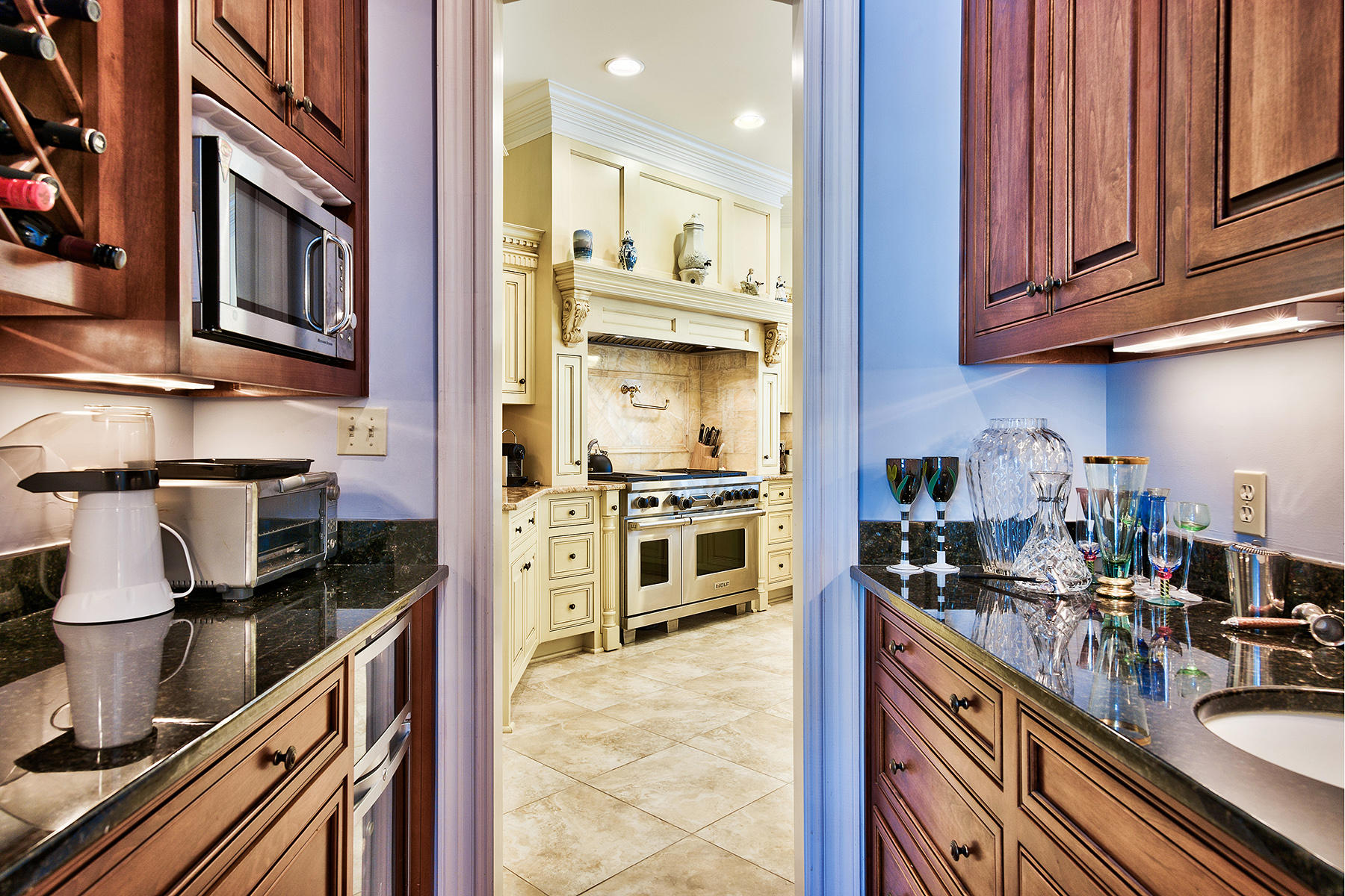 BAYTOWNE AVENUE - Residential