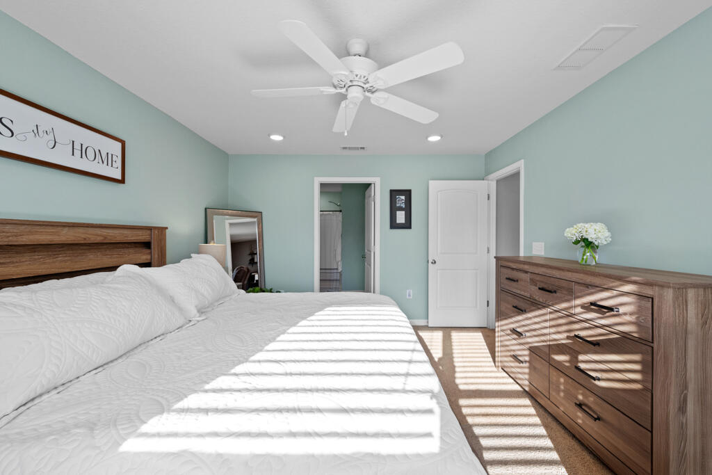 REDSTONE COMMONS - Residential
