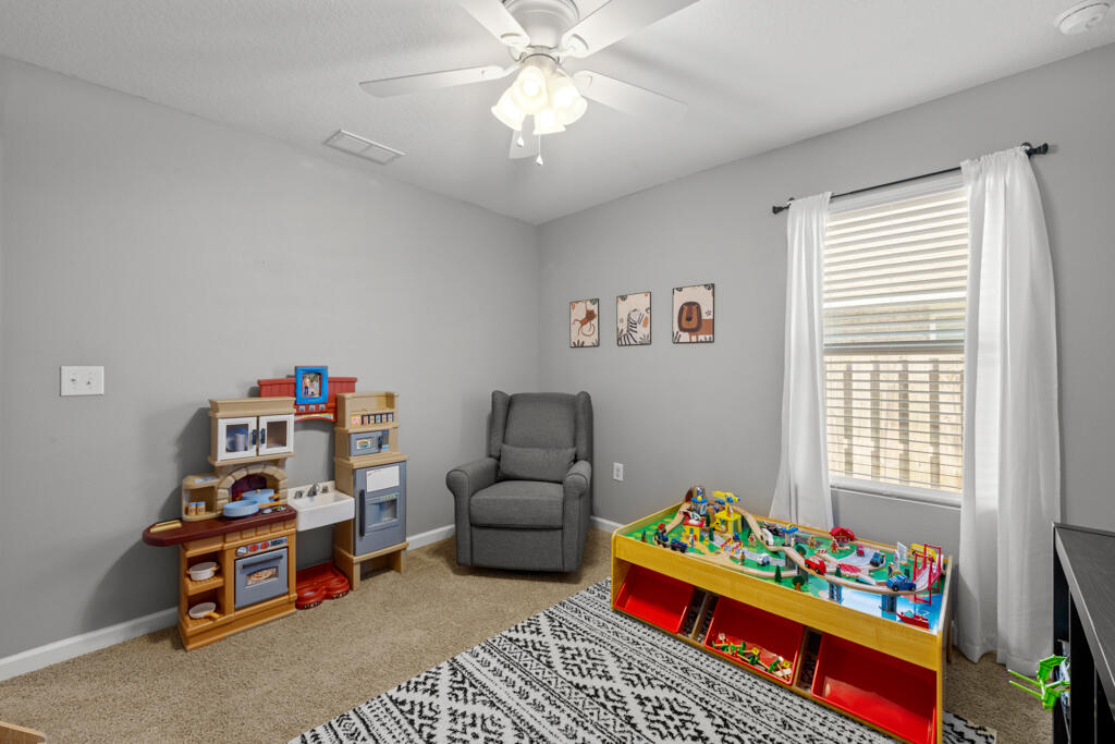 REDSTONE COMMONS - Residential