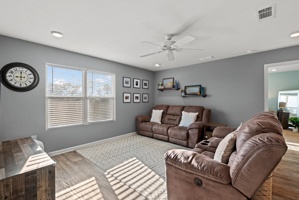 REDSTONE COMMONS - Residential