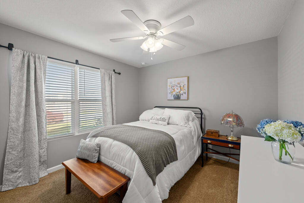 REDSTONE COMMONS - Residential