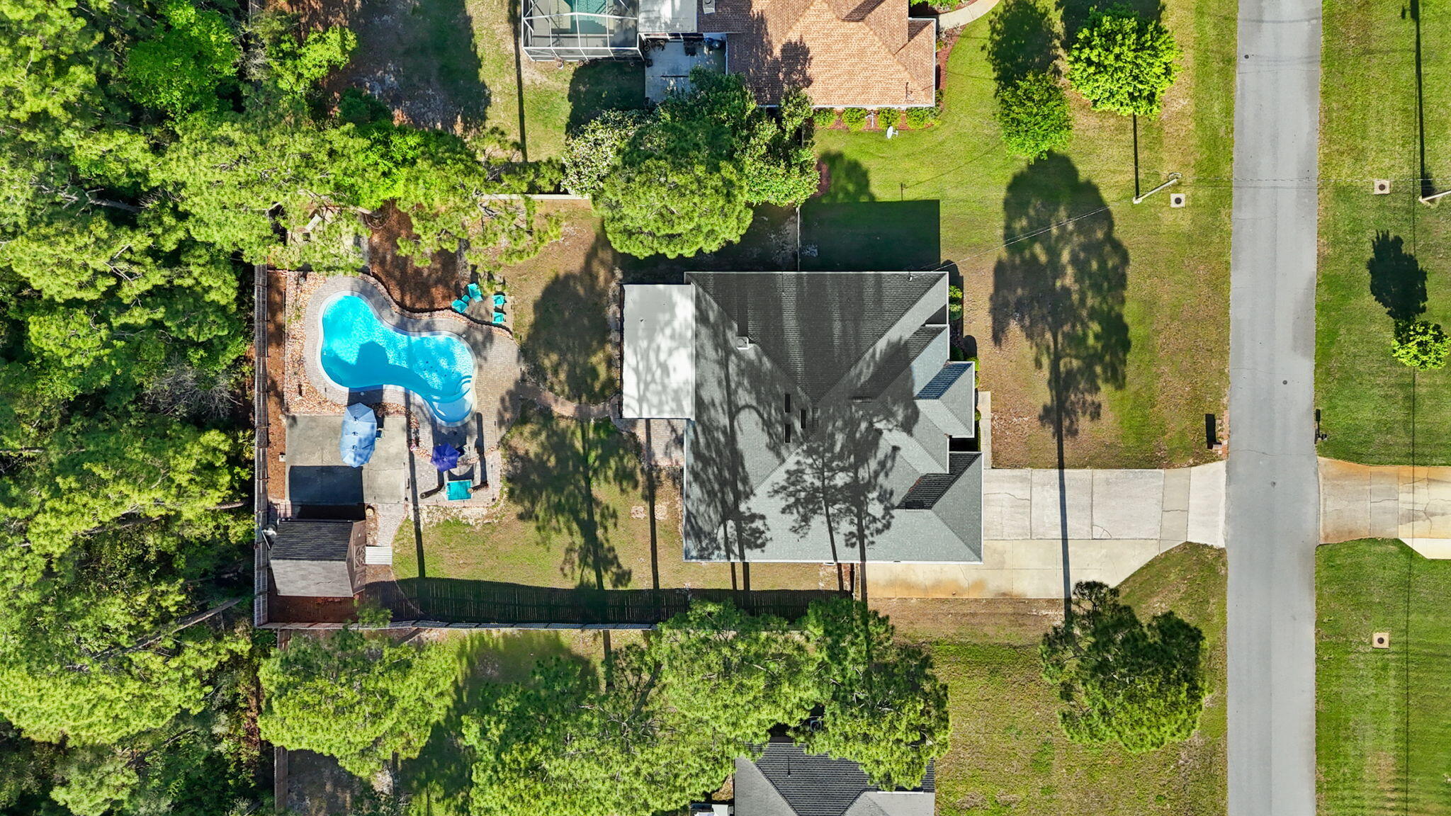 HOLLEY BY THE SEA - Residential