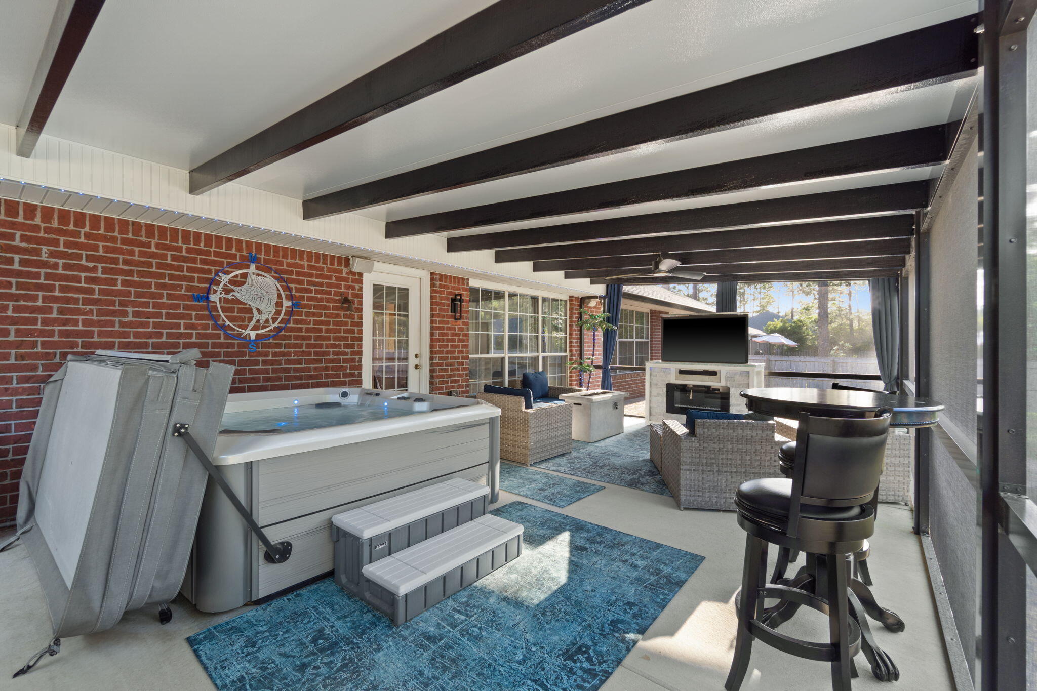 HOLLEY BY THE SEA - Residential