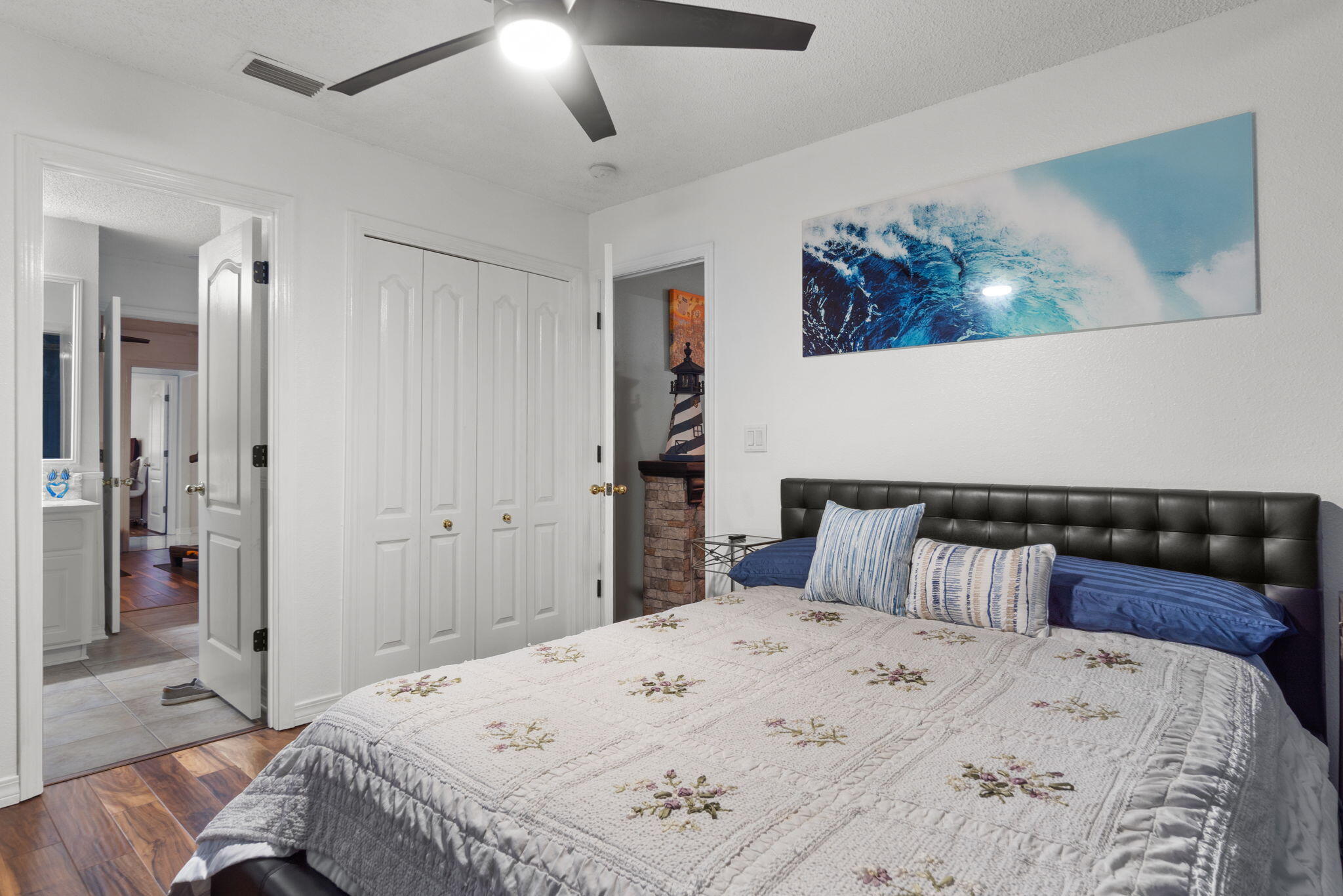 HOLLEY BY THE SEA - Residential