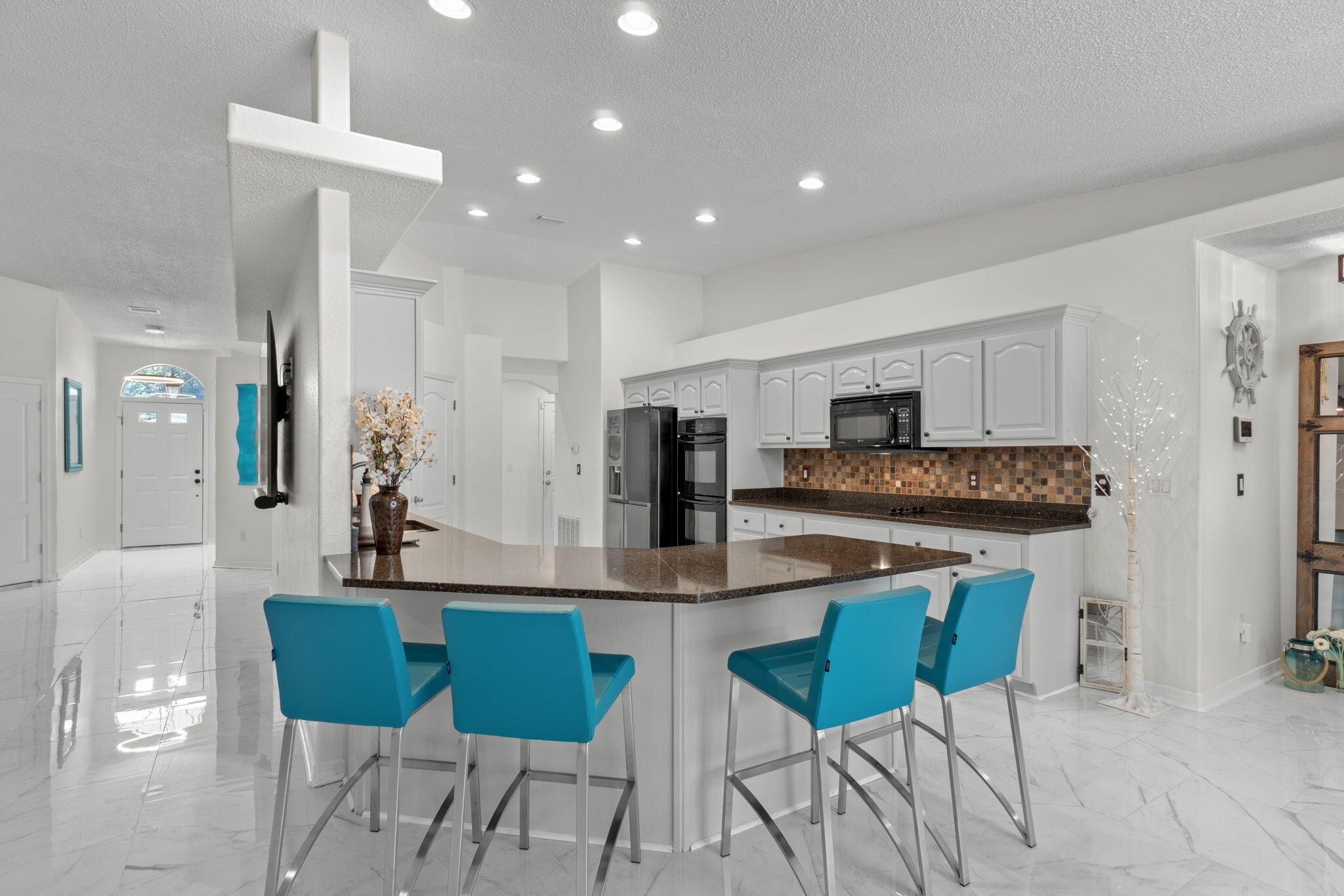HOLLEY BY THE SEA - Residential