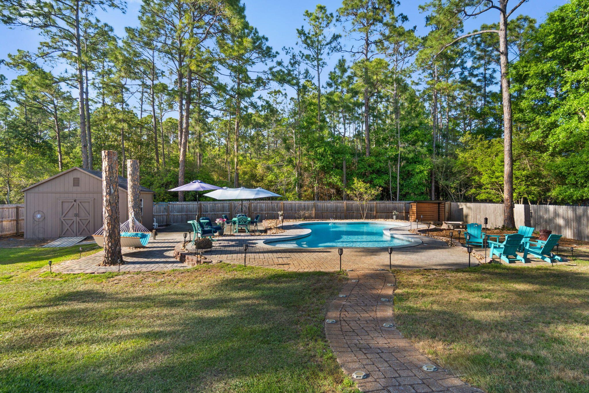 HOLLEY BY THE SEA - Residential