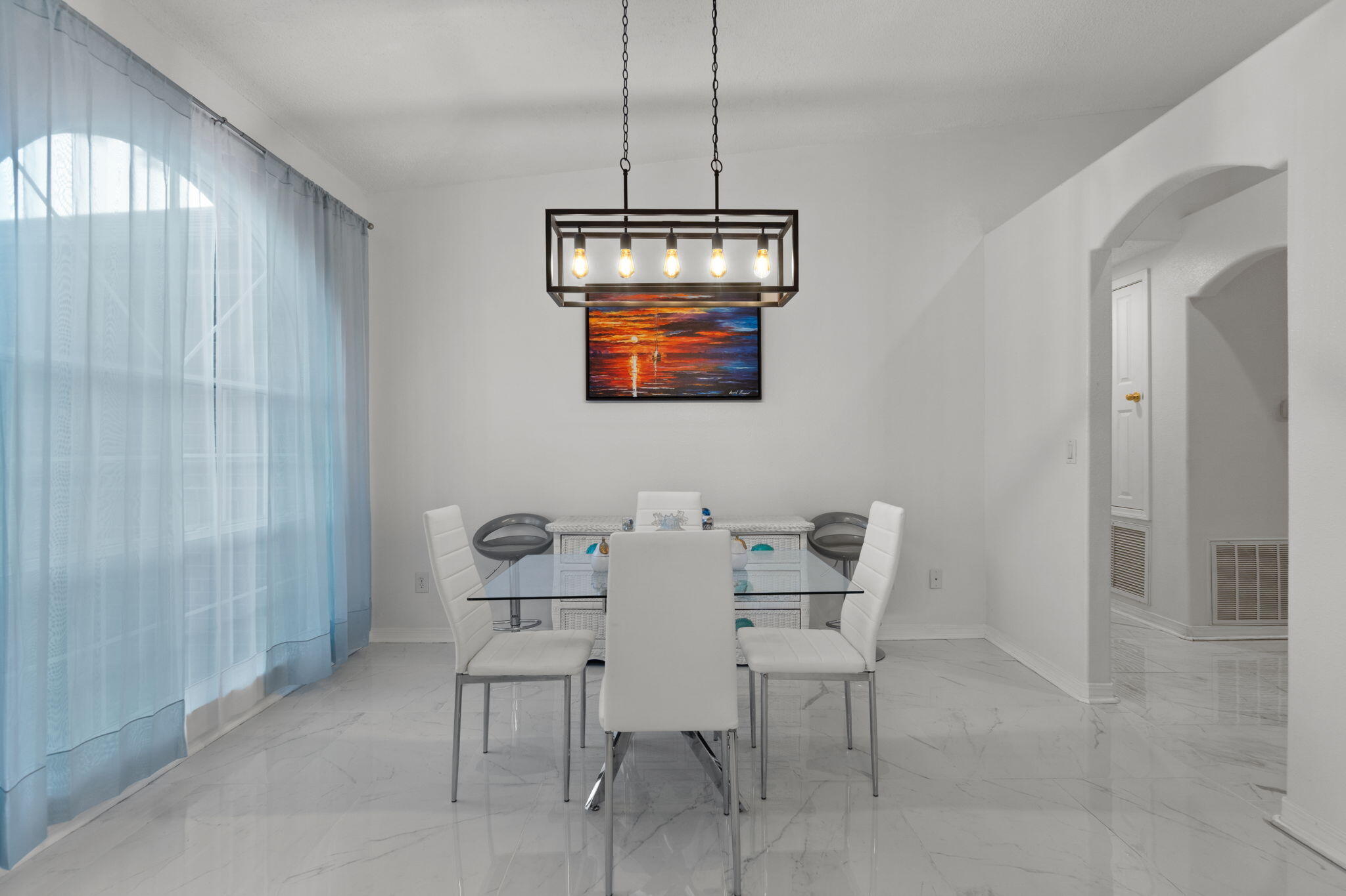 HOLLEY BY THE SEA - Residential