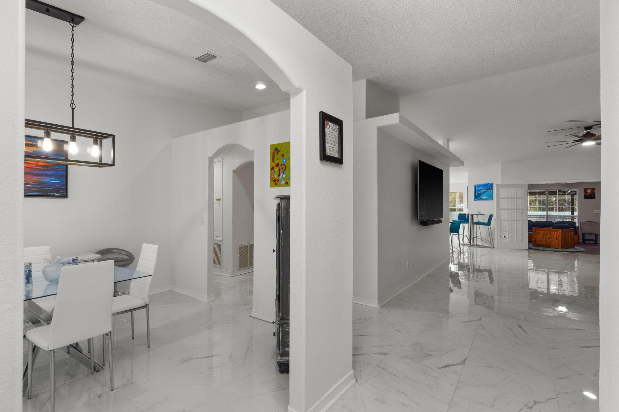 HOLLEY BY THE SEA - Residential