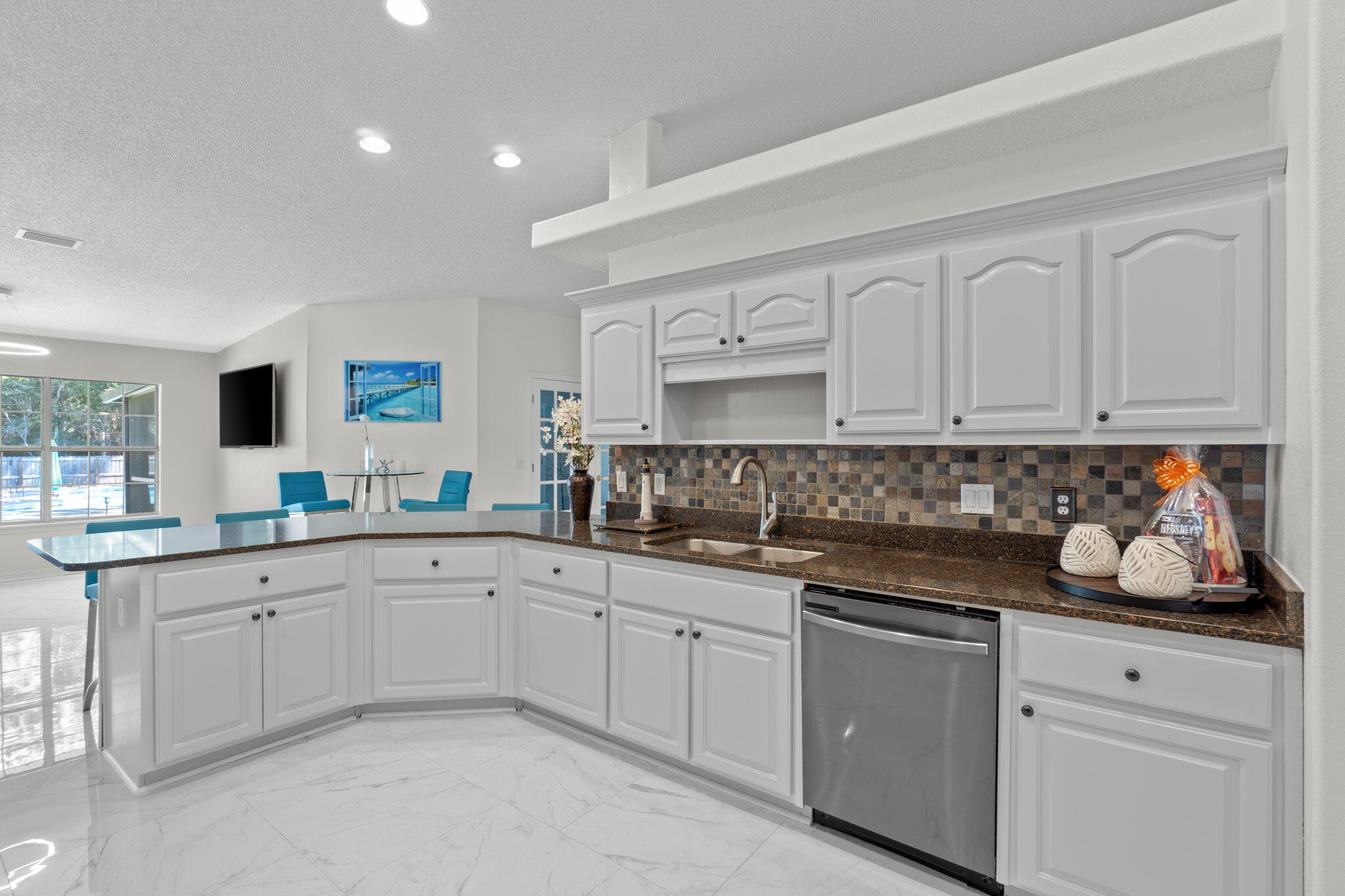 HOLLEY BY THE SEA - Residential