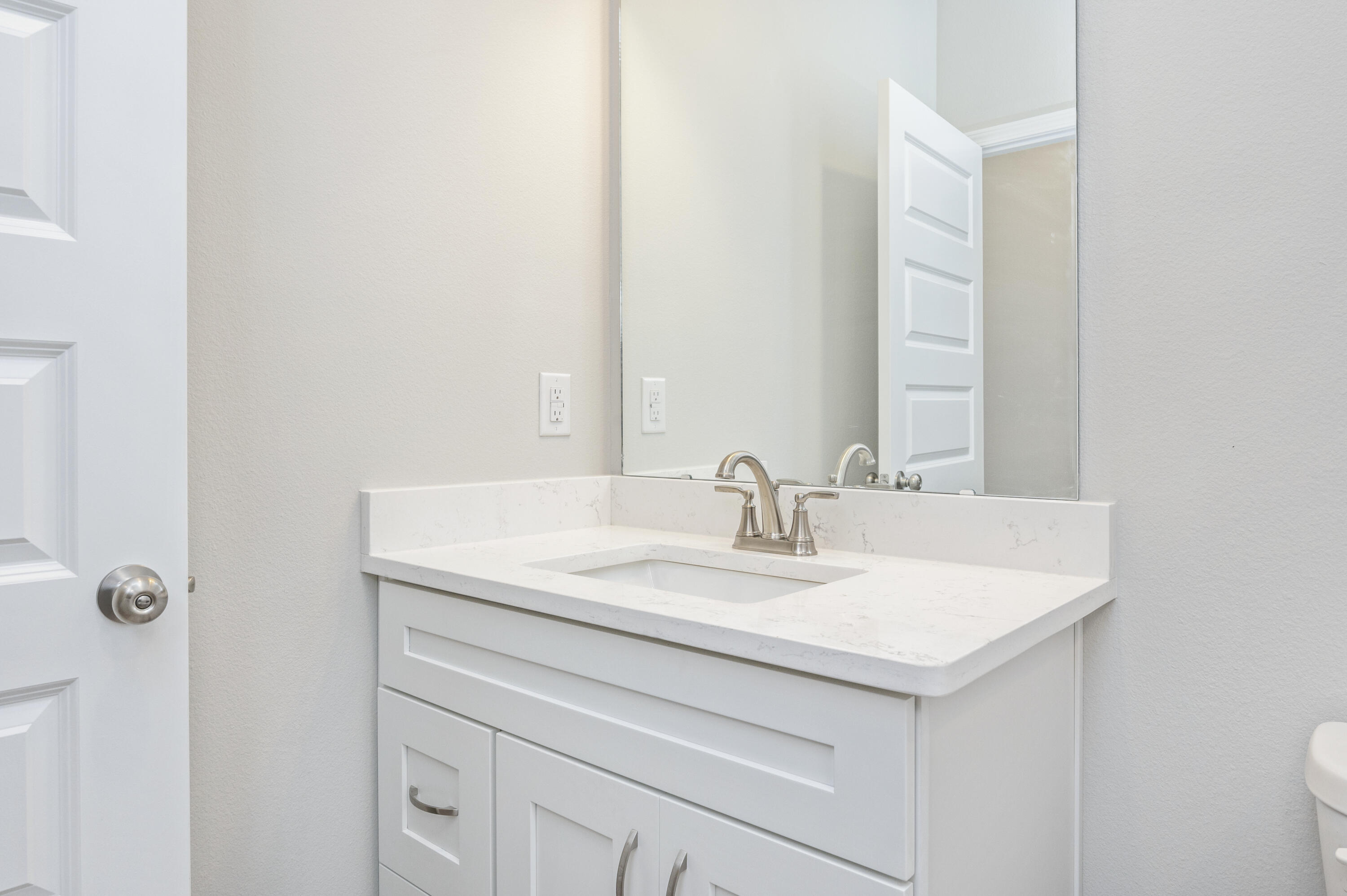 LAGRANGE LANDING - Residential