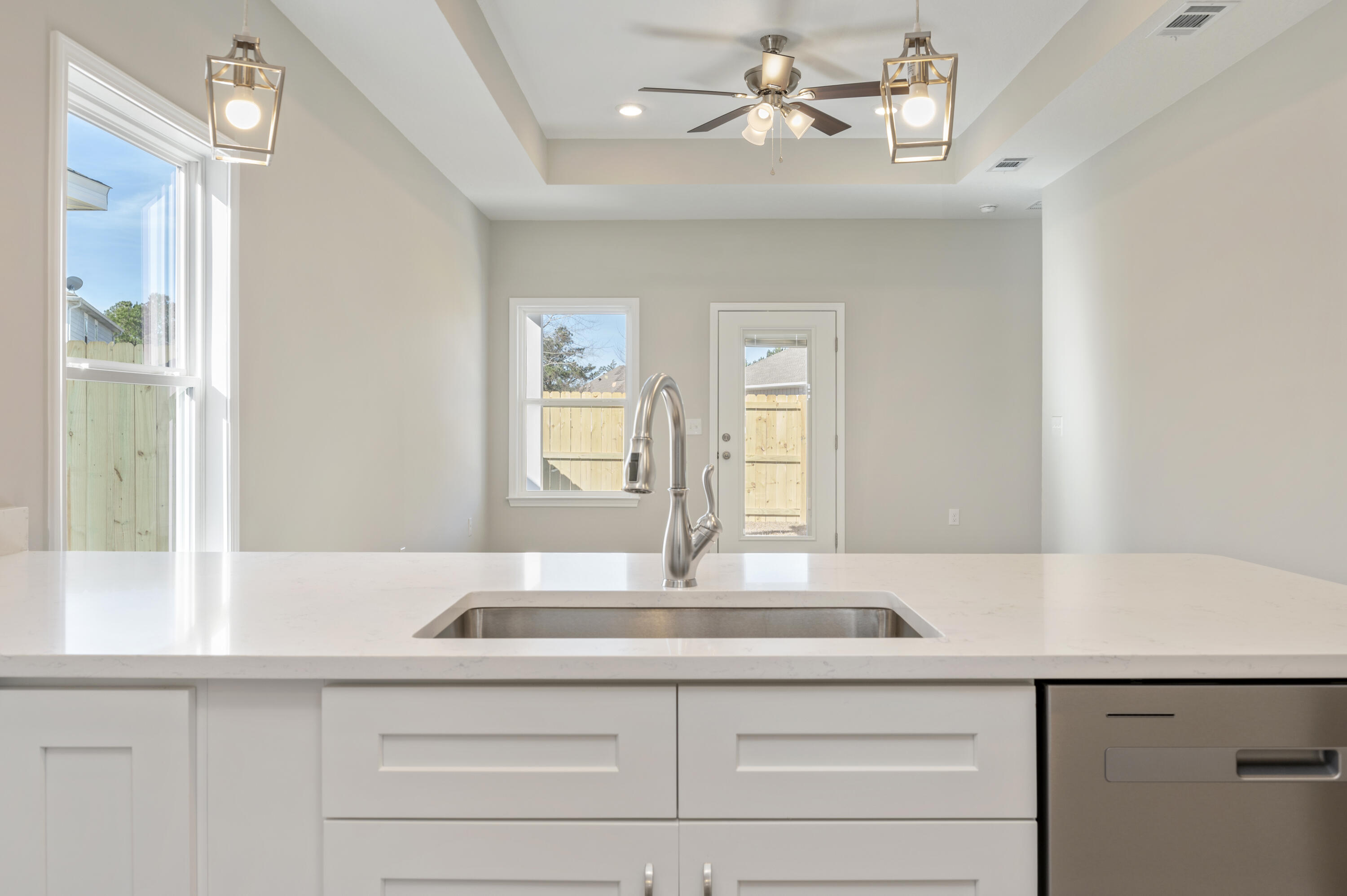 LAGRANGE LANDING - Residential