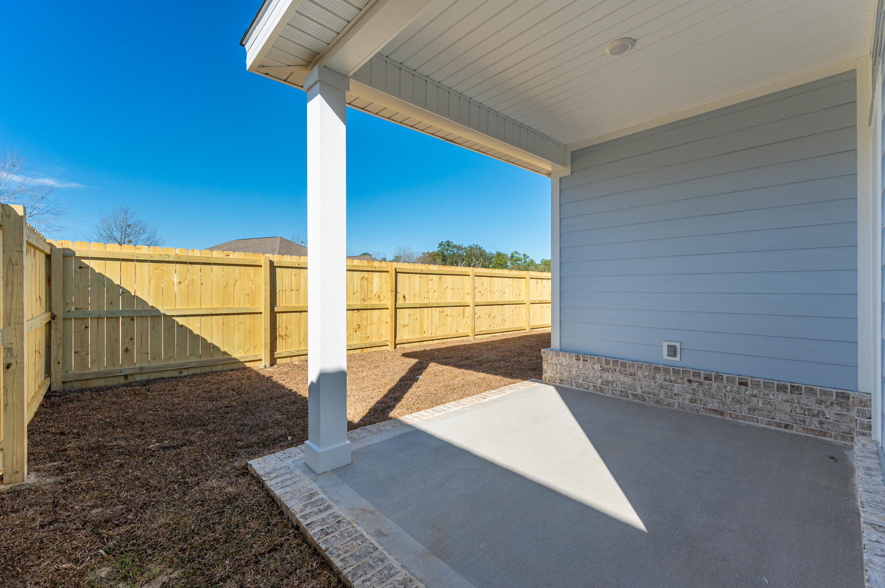 LAGRANGE LANDING - Residential