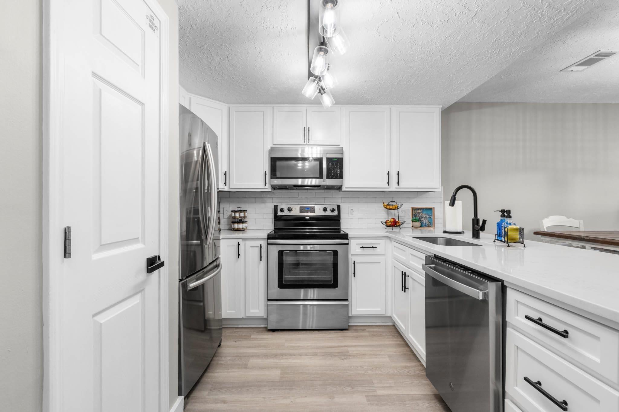 CIBONEY CONDO - Residential