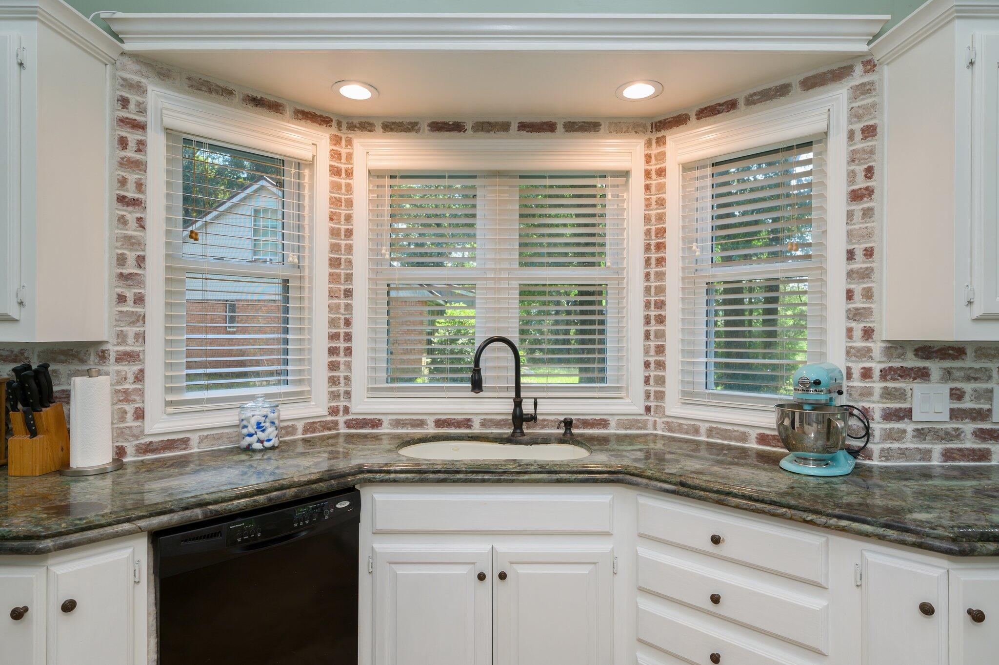 RIVERSIDE NORTH - Residential