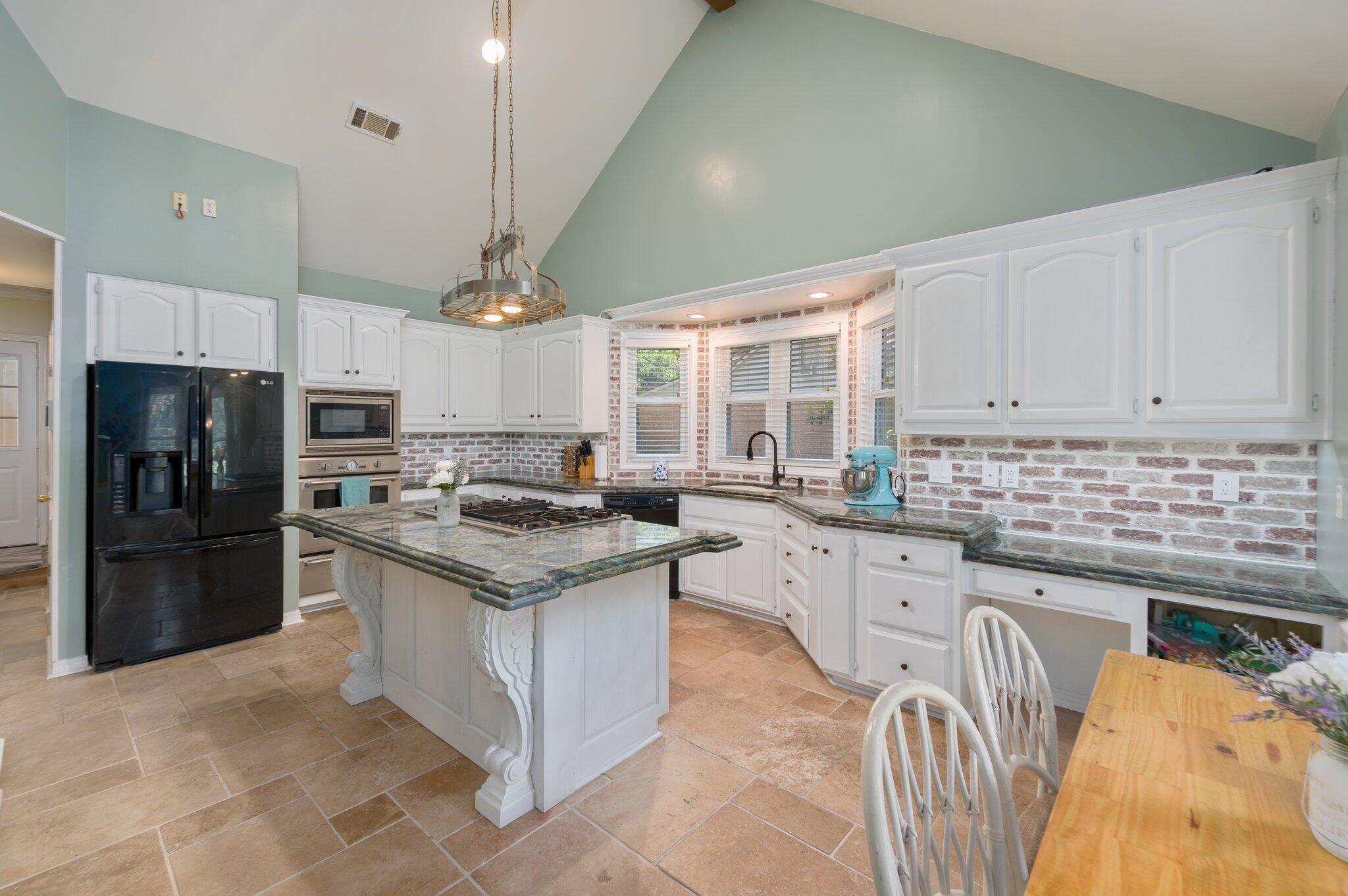 RIVERSIDE NORTH - Residential