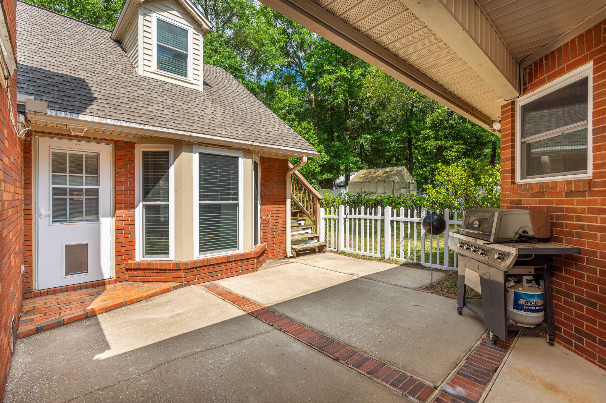 RIVERSIDE NORTH - Residential