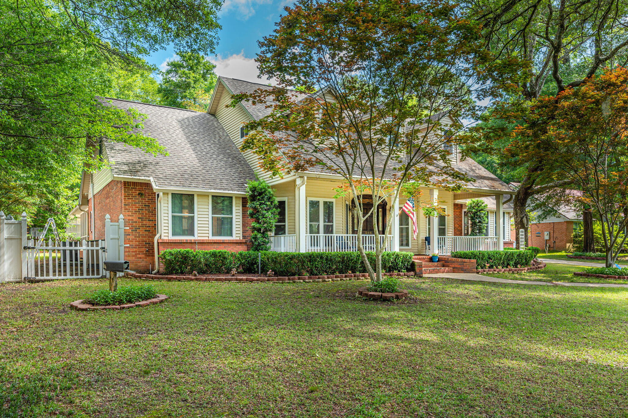 RIVERSIDE NORTH - Residential