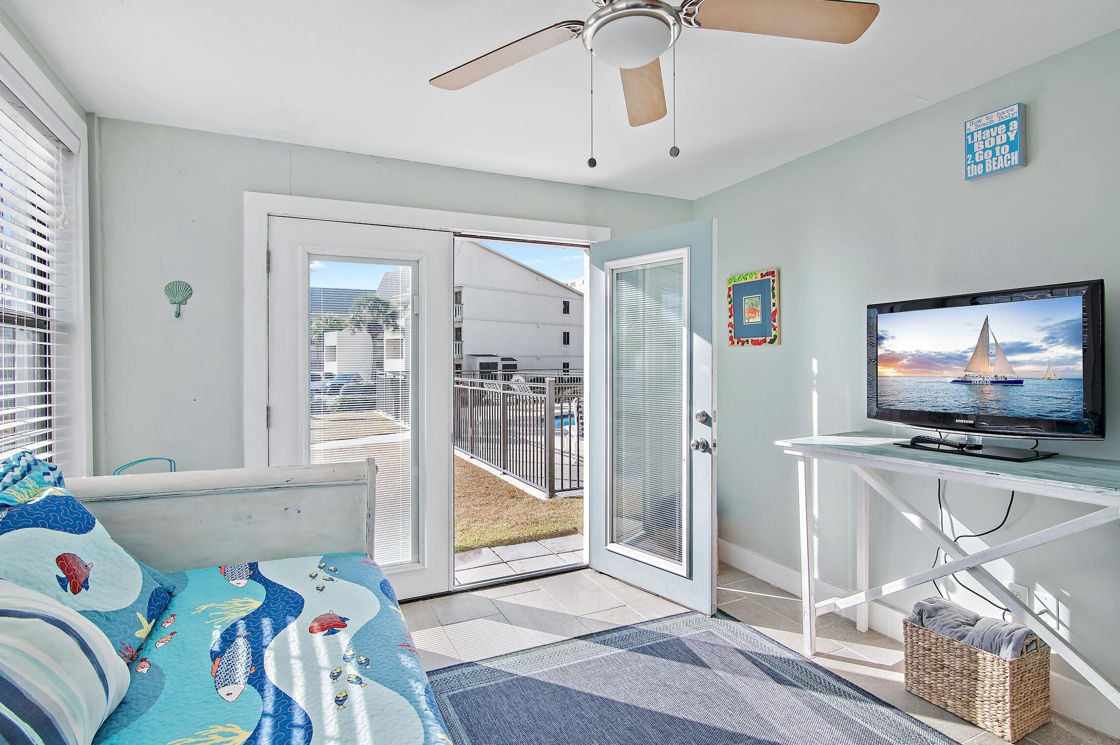 BEACHSIDE TOWNHOMES - Residential