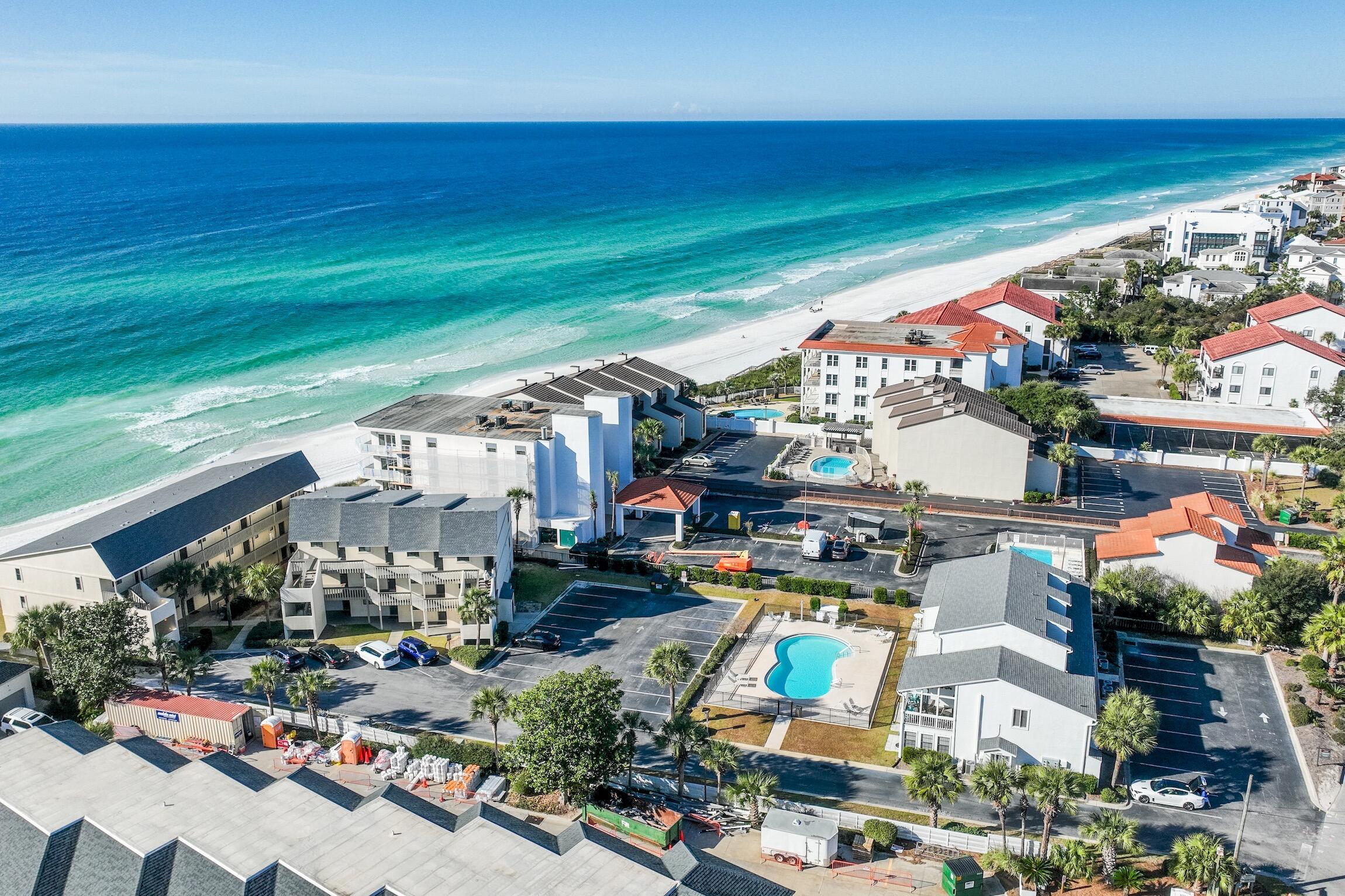 BEACHSIDE TOWNHOMES - Residential