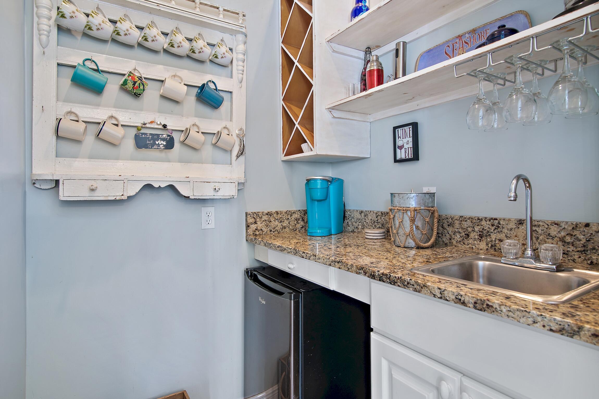 BEACHSIDE TOWNHOMES - Residential