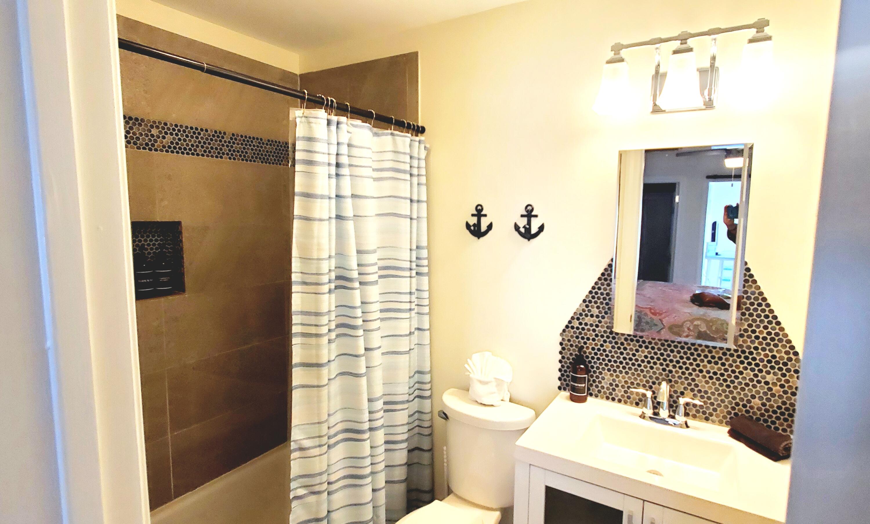 BEACHSIDE TOWNHOMES - Residential