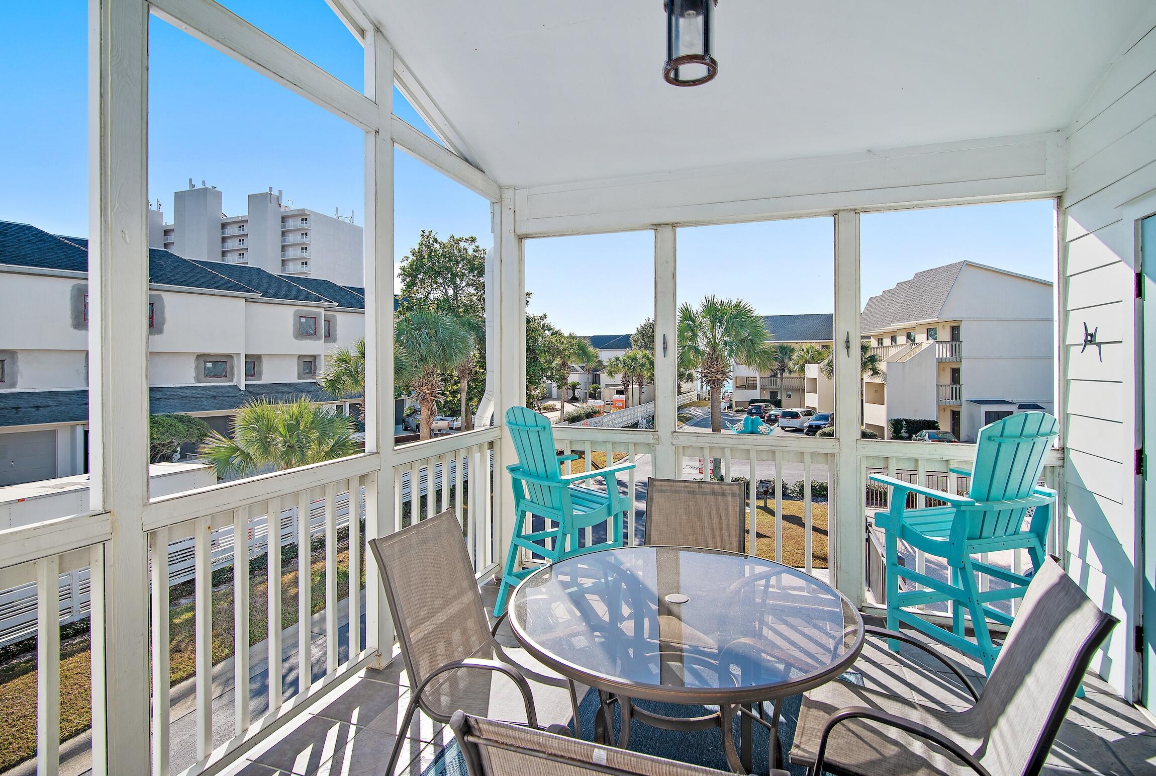 BEACHSIDE TOWNHOMES - Residential