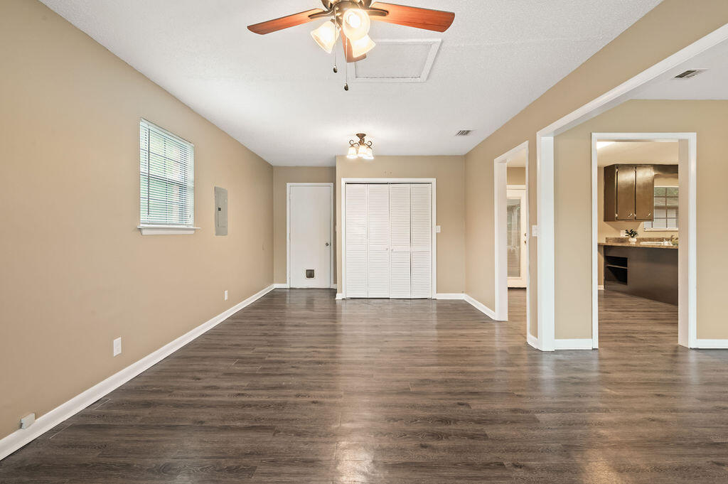 MIRAMAR ESTATES 3RD ADDN - Residential