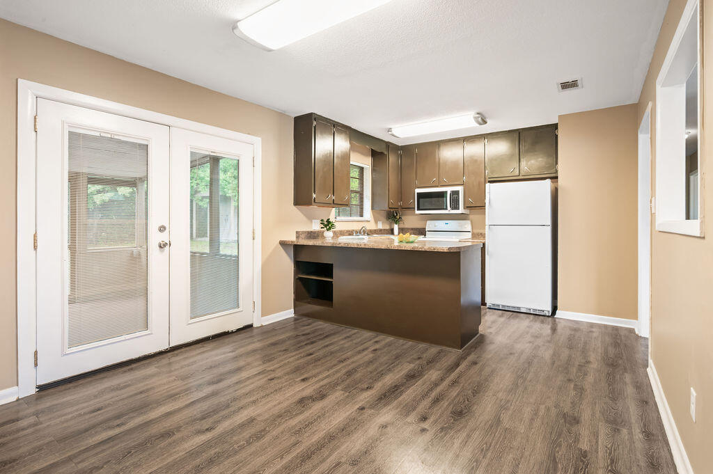 MIRAMAR ESTATES 3RD ADDN - Residential