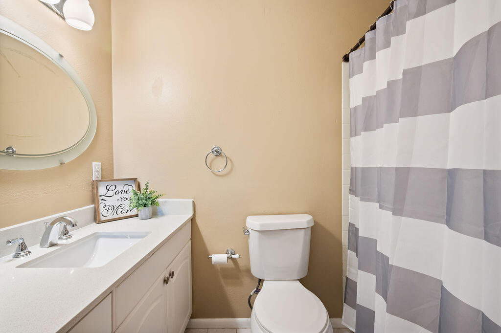 MIRAMAR ESTATES 3RD ADDN - Residential
