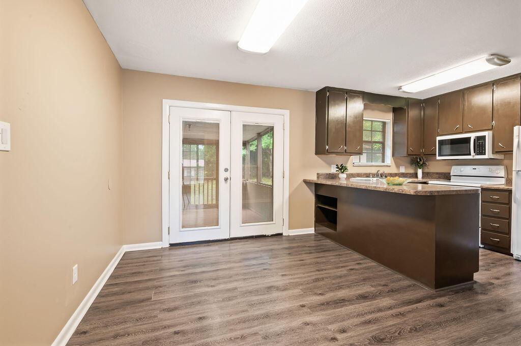 MIRAMAR ESTATES 3RD ADDN - Residential