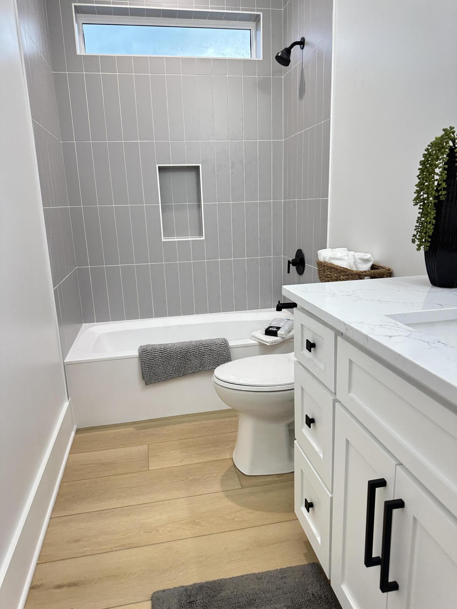 BEACH HAVEN COTTAGES - Residential