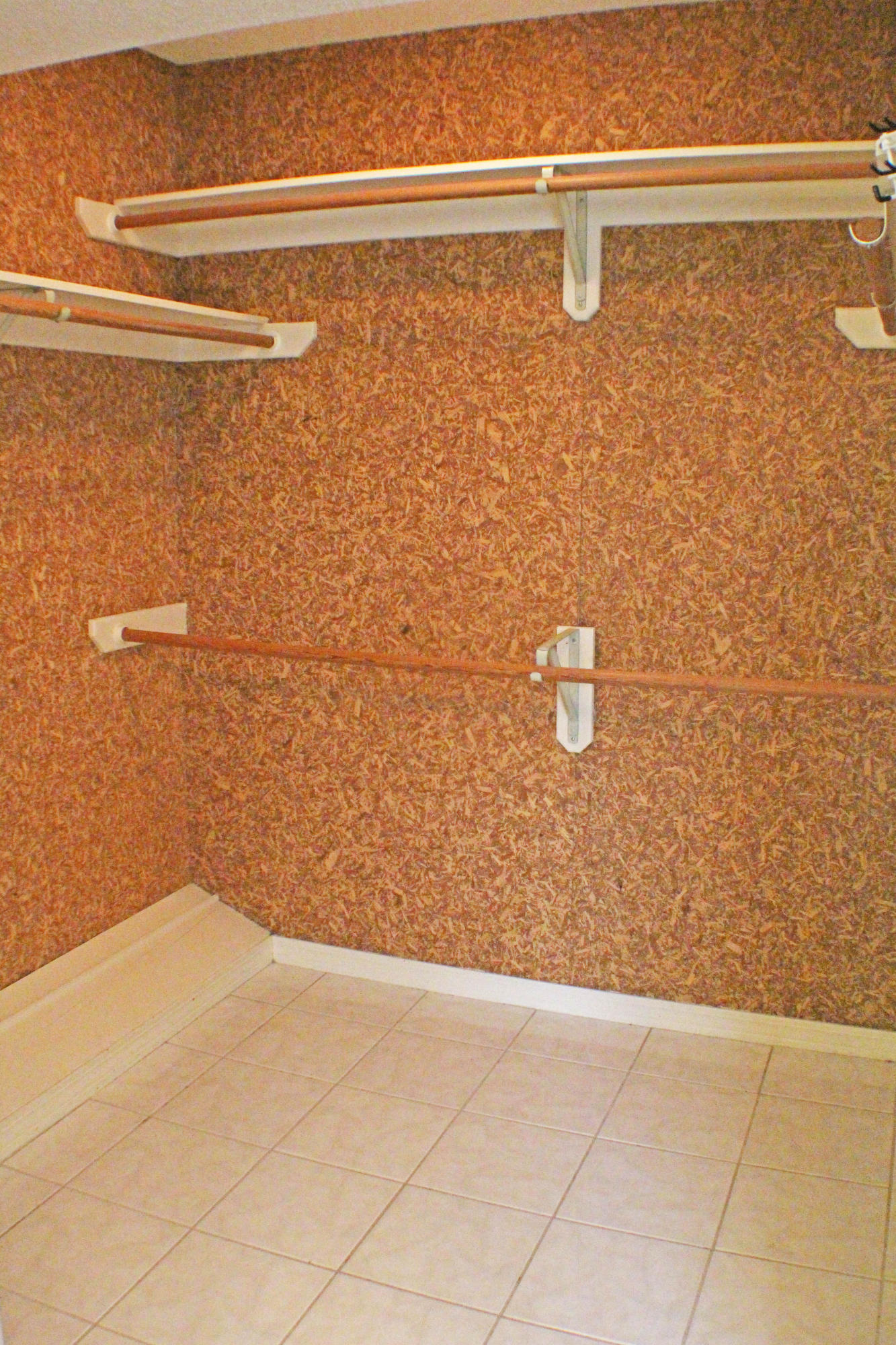 PARKWOOD ESTATES PH 2 BLUEWATER BAY - Residential