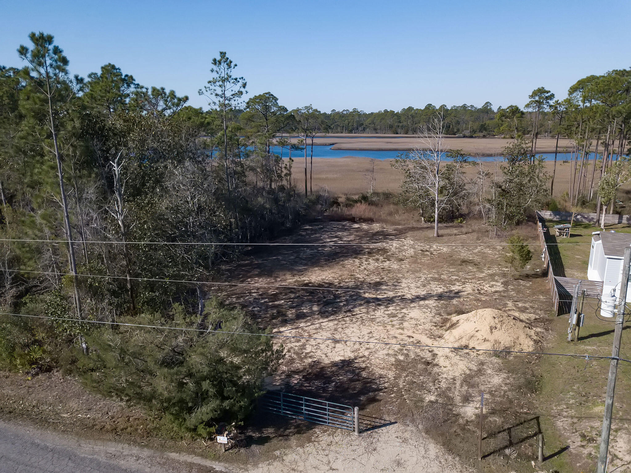 BURNT MILL CREEK - Land