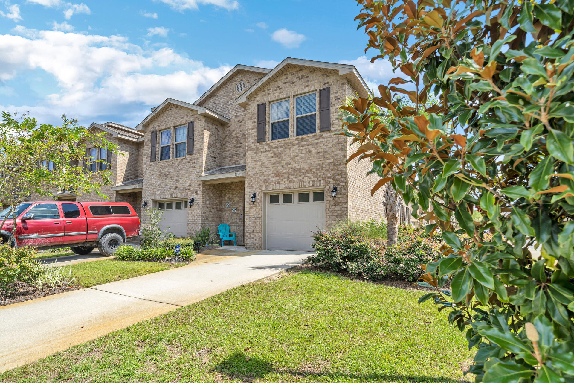 RESERVE POINTE - Residential