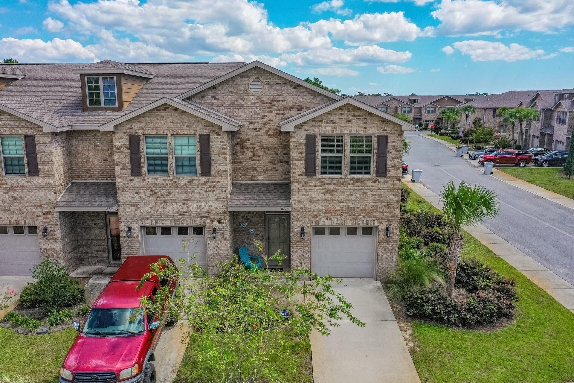 RESERVE POINTE - Residential
