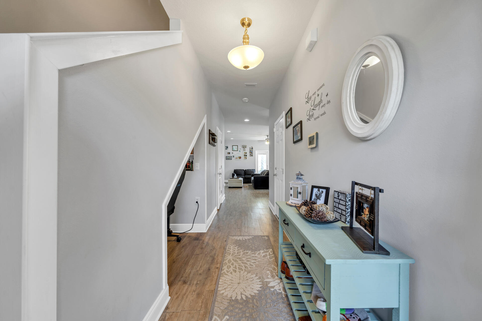 RESERVE POINTE - Residential