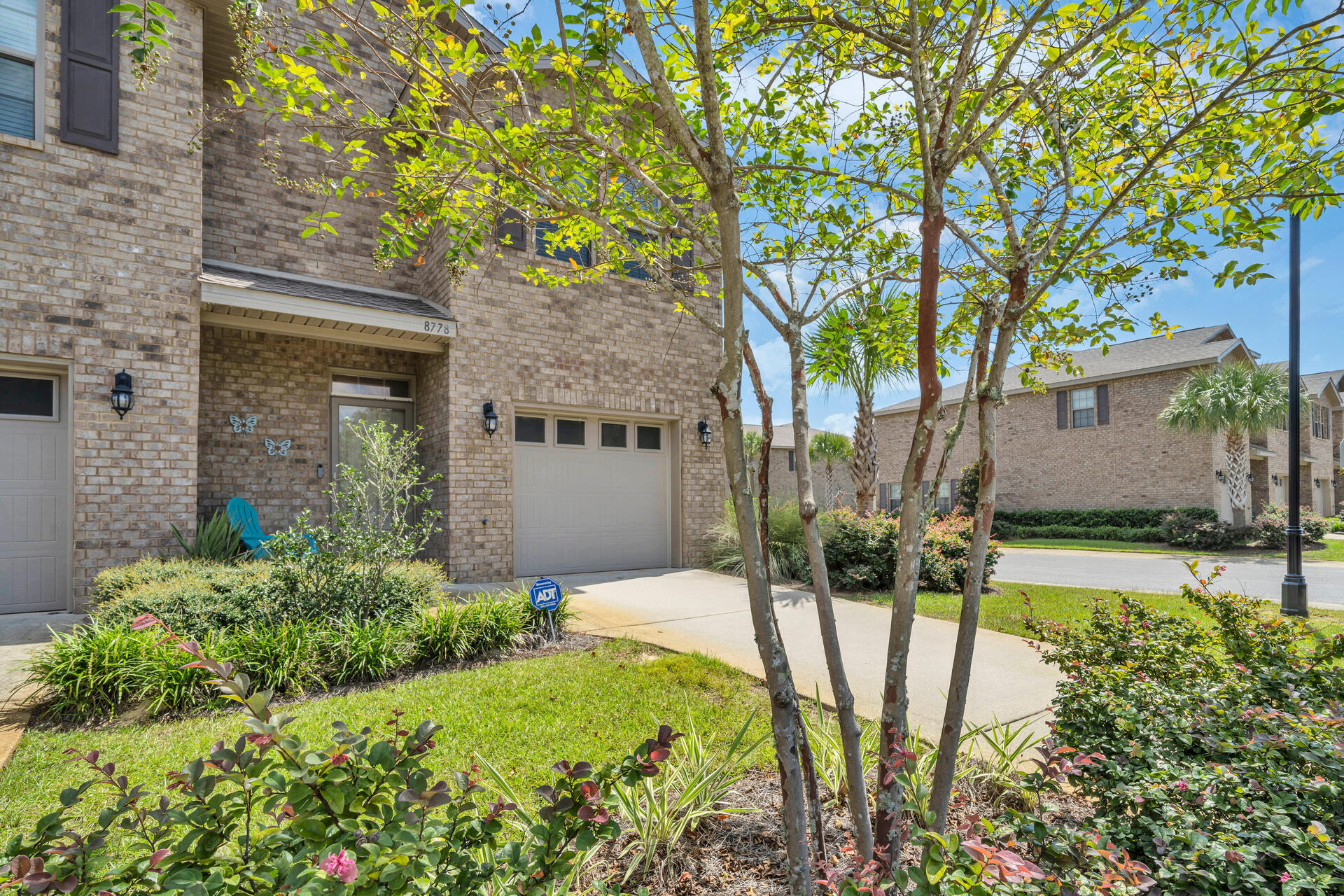 RESERVE POINTE - Residential