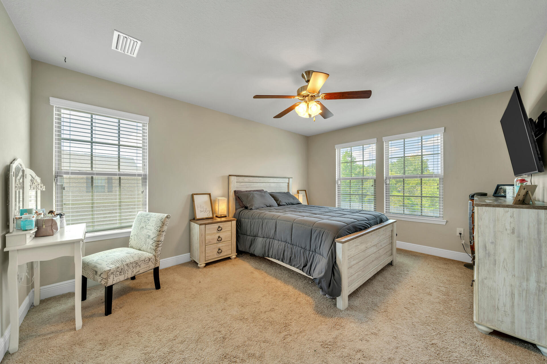 RESERVE POINTE - Residential