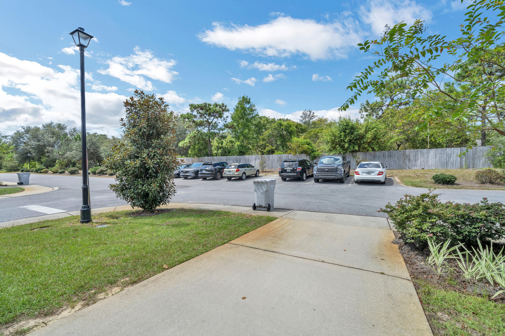 RESERVE POINTE - Residential