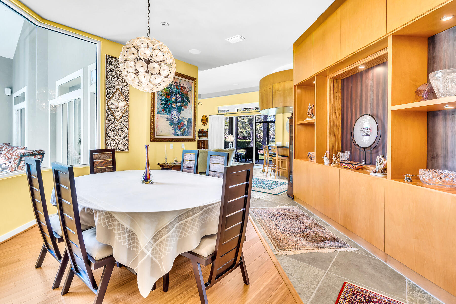 ISLAND GREEN - Residential